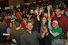 tasting crowd